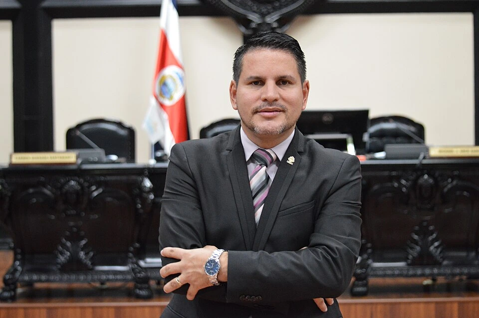 Archivo: Fabricio Alvarado en la Asamblea Legislativa, 11 de mayo de 2017. No corresponde al procedimiento de 2026.