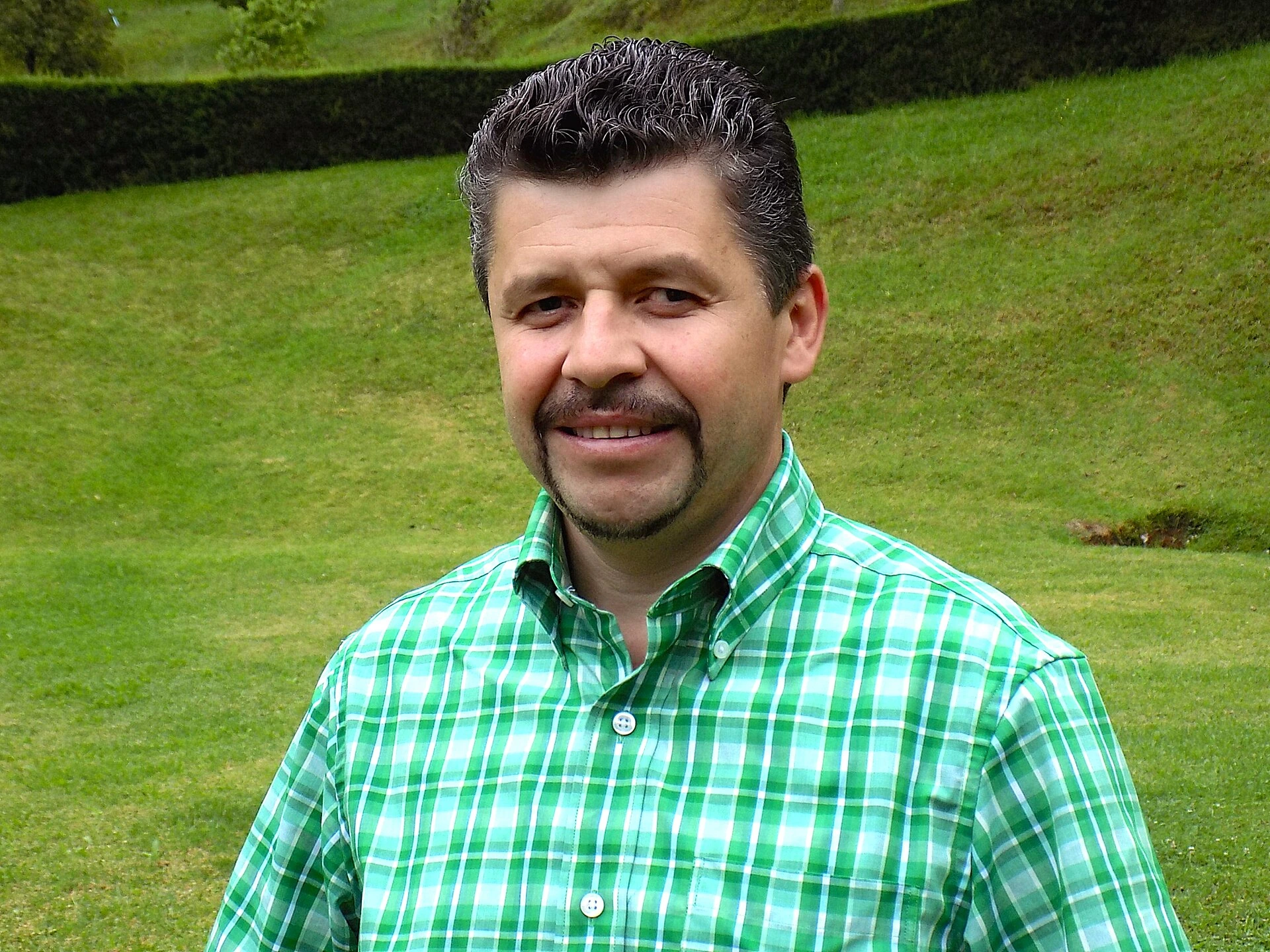 Archivo: Gilberth Jiménez, 25 de mayo de 2015. Fue proponente de la reforma sobre activos virtuales en la legislatura 2022–2026; no muestra la votación de mayo de 2026.