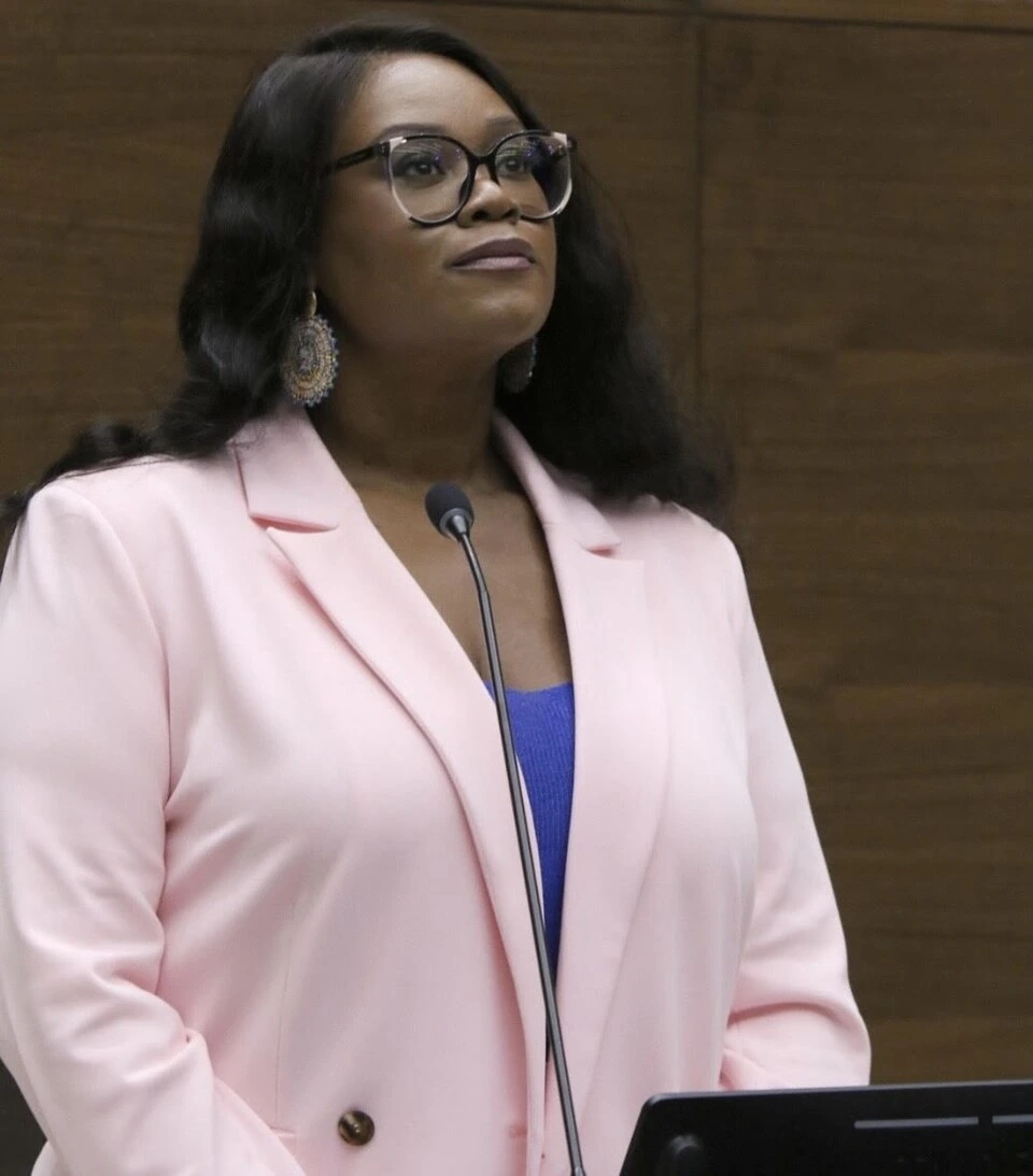 Archivo: Angie Cruickshank Lambert, defensora de los habitantes, 14 de febrero de 2025. No muestra la presentación del informe anual de junio de 2026.