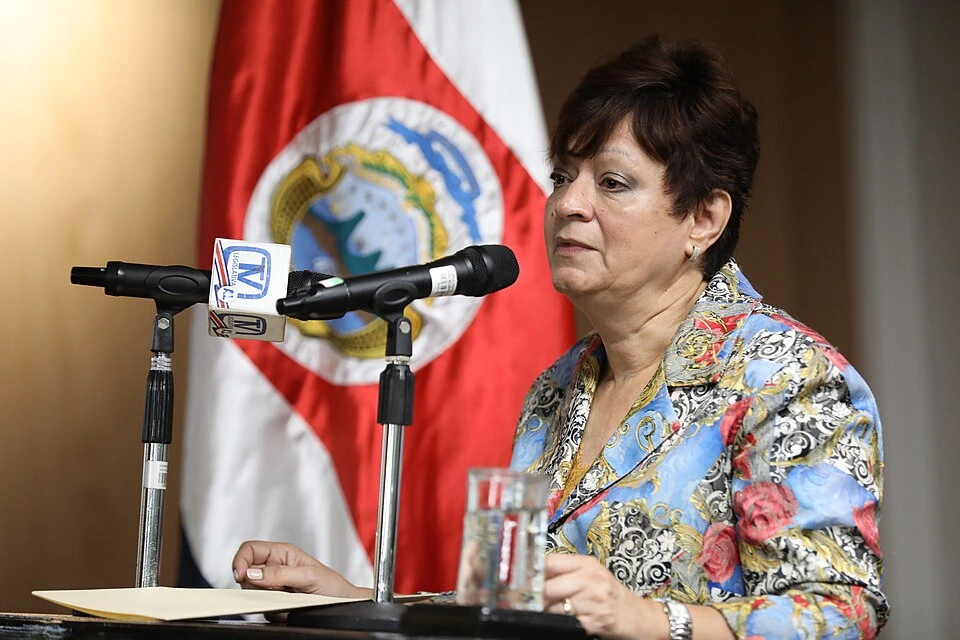 Archivo: Eugenia Zamora, presidenta del TSE, el 13 de marzo de 2023. Contexto institucional; no muestra el retorno a tres magistraturas anunciado en julio.